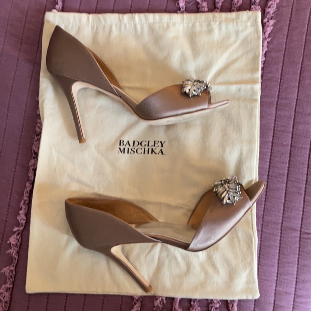 Beautiful Badgley Mischka Heels